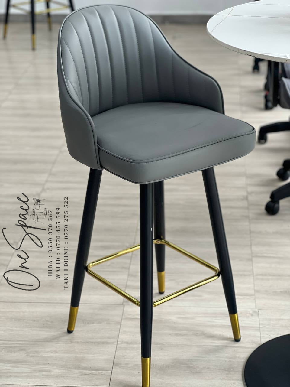 Chaise haute moderne et élégante ✨