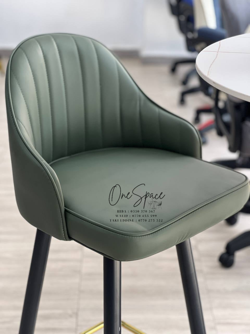 Chaise haute moderne et élégante ✨