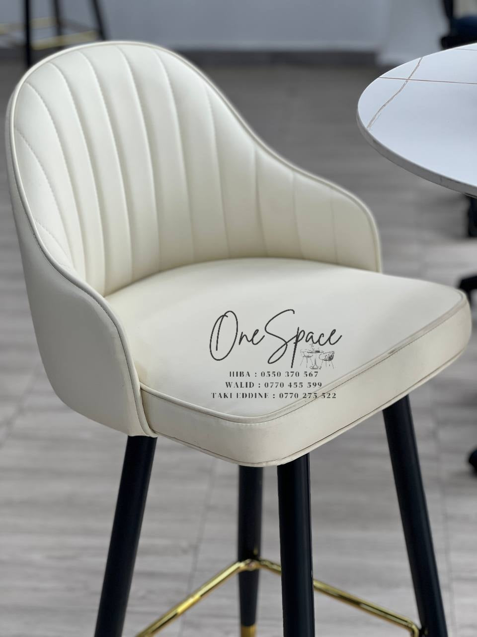 Chaise haute moderne et élégante ✨